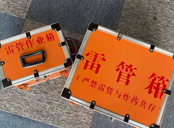 玉林雷管箱材质与规格技术规范